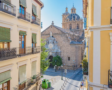 Apartamentos Catedral Granada 5 Vistas a la cudad desde el balcón del apartamento